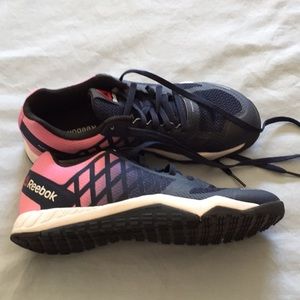 Reebok Smoothfuse Training Athletic Shoes